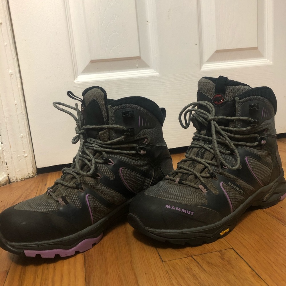 Mammut waterproof winter hiking boots